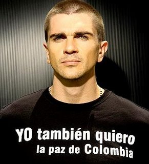 Juanes- Me Enamora- He always makes GREAT videos