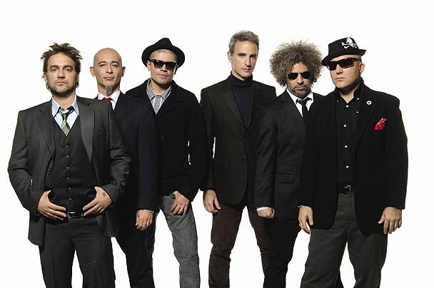LOS FABULOSOS CADILLACS – El muerto – Video Bueno