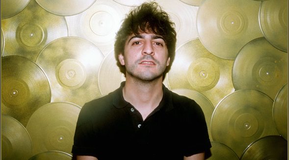 El Guincho con “BOMBAY”- Nueva Música GRATIS!