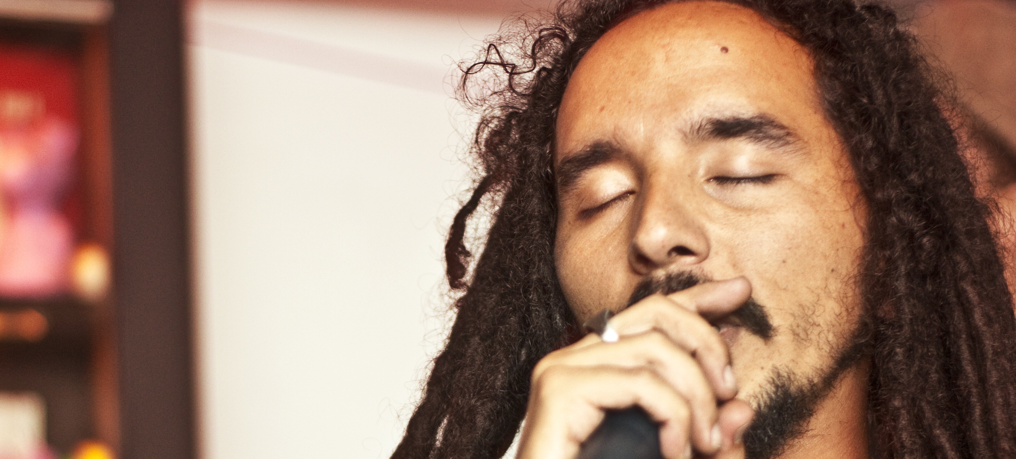 Alerta Kamarada: su reggae colombiano trae ‘Historias de Pueblo’