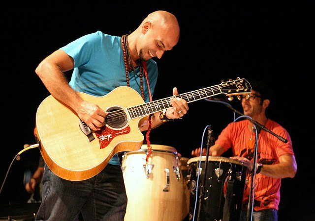 VideoBeat VIERNES: Sie7e trae buenas vibras desde Puerto Rico con “Don’t Worry, Be Happy”